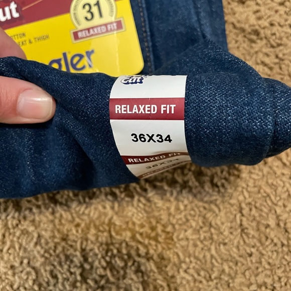 Wrangler Jeans - Picture 6 of 6